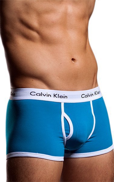 !    -   Calvin Klein  349 . +     ...