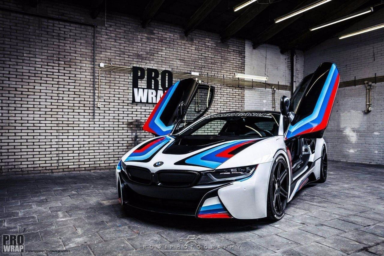 BMW i8