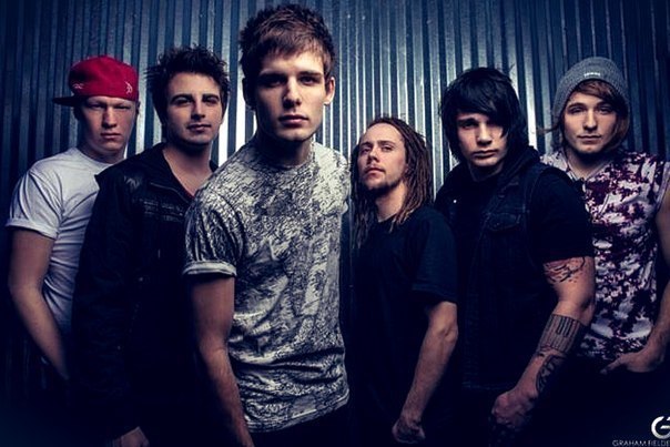 Дэвин оливер i see stars. I see stars вокалист. I see stars вокалист. You see far you see stars. Дэвин оливер i see stars.