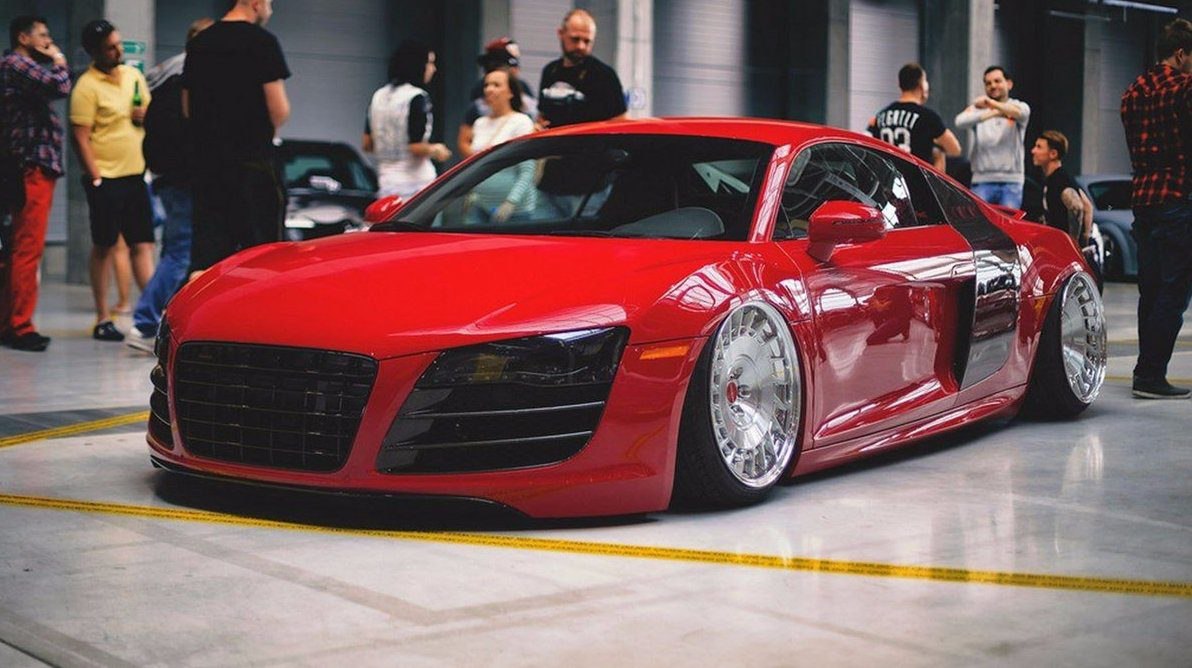 Audi R8