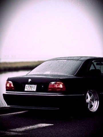BMW 750iL - 2