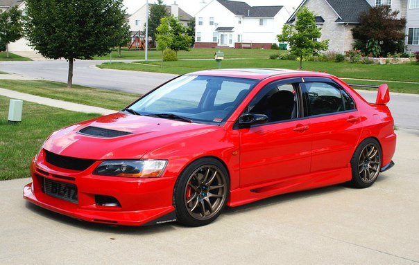 Mitsubishi Lancer Evolution 9