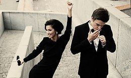 Есть люди, с которыми не хочется расставаться даже на мгновение. Они как наркотик: чем больше их ...