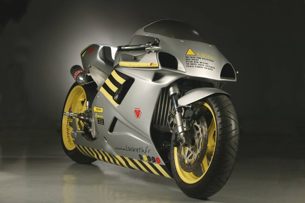 Yamaha FZR TurboLazareth .