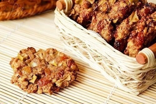 Овсяное печенье без муки, яиц и масла. Ингредиенты:Овсяная крупа (только не быстрого приготовления!) ...