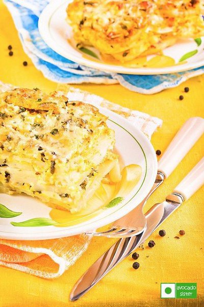 Картофель, запеченный с сыром и зеленью.Ингредиенты:8-10 шт. картошки среднего размера250 гр. ...