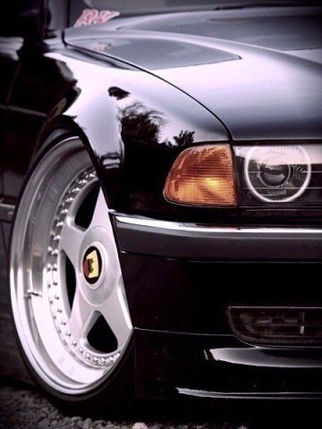 BMW 750iL - 5