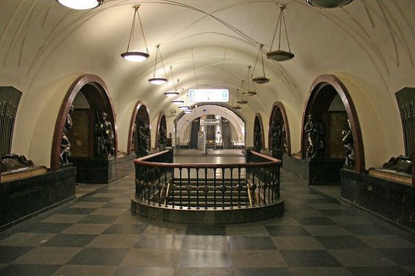Величие станций московского метрополитена - 8