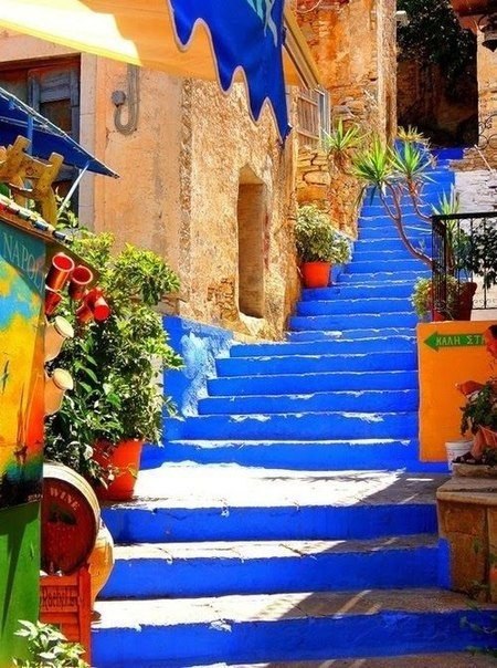 Symi, 