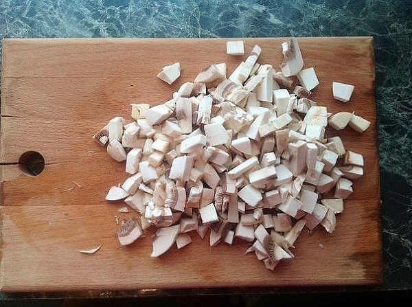 Жюльен с курицей и грибами. Это блюдо очень любит мой муж. Достаточно легкий в приготовлении, а ... - 3