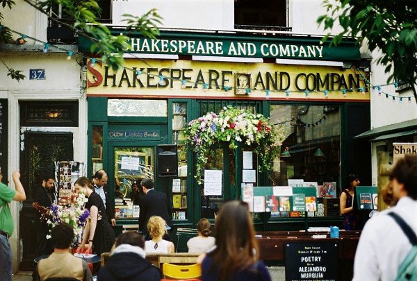 !     "Shakespeare and Company"   .   ...