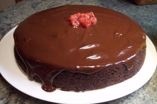 САМЫЕ ВКУСНЫЕ ТОРТЫ В МУЛЬТИВАРКЕ: ТОП-5.1) Бисквитный торт на сгущенке