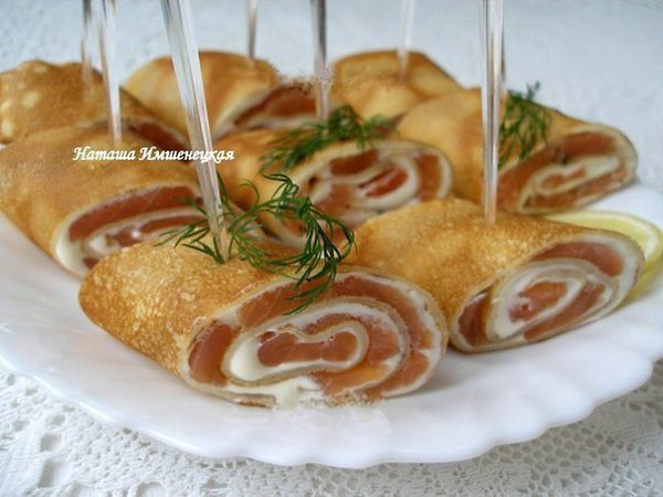 Рулетики из блинов с лососем. #праздник #масленица #блины Рулетики из блинов с лососем - это ... - 6