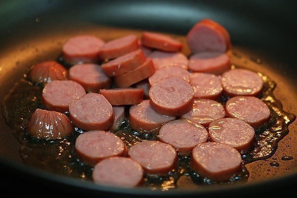 Паста с пряными колбасками.Время приготовления: 35 минутИнгредиенты:1 ст.л. оливкового масла400 г ... - 2