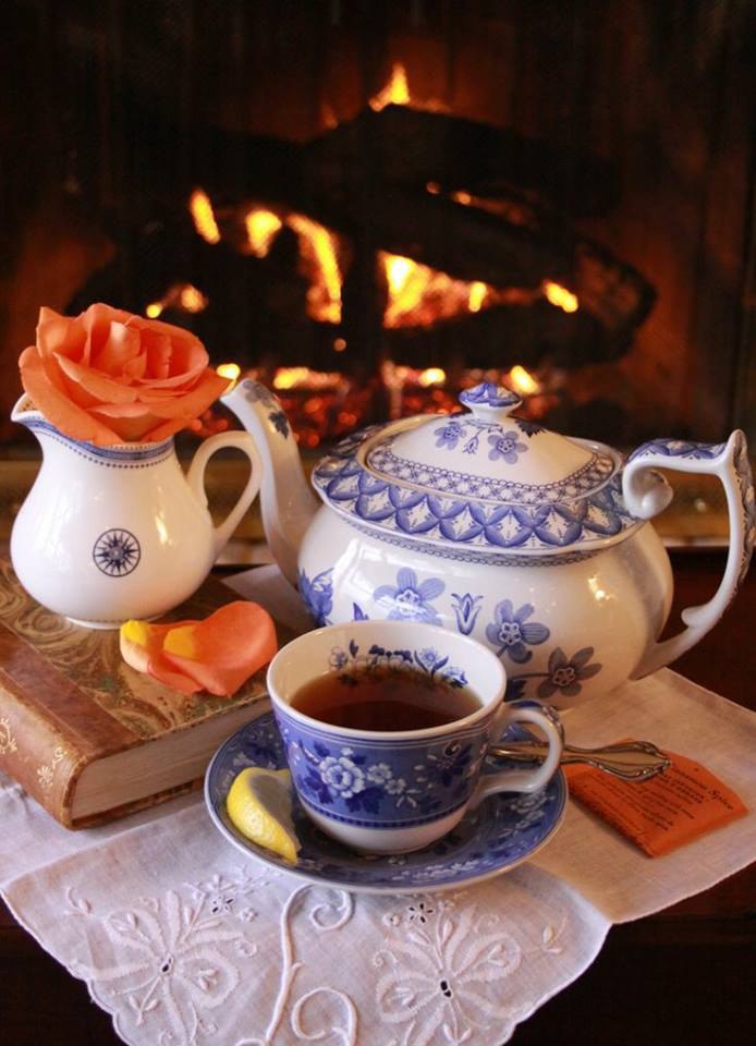 Пусть в доме царит тепло и уют. Чаепитие. Уютное чаепитие. Вечернее чаепитие. Чаепитие уют.