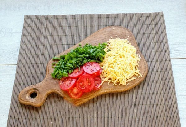 Кабачковый торт: вкуснятина, которую вы еще не пробовали! .Ингредиенты:Кабачки – 1 кг Яйца – 5 ... - 3