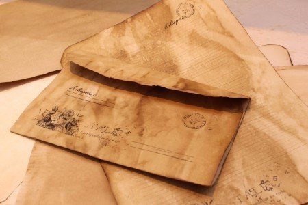 Как состарить бумагу? Материалы: бумага (любая белая, достаточно плотная бумага, например для ... - 4