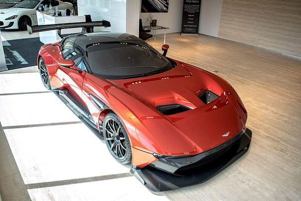 Aston Martin Vulcan