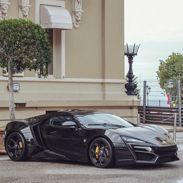 Lykan Hypersport. 750-сильный арабский гиперкар. Разгон с места до сотни и максимальная скорость ...
