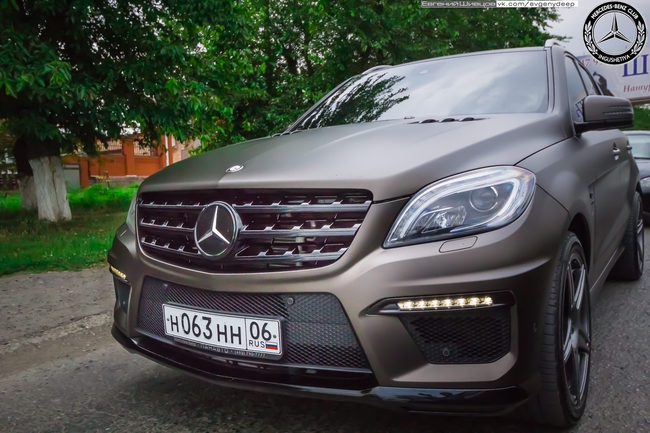 Mercedes-Benz - 18  2016  05:32