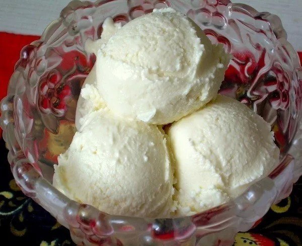 ДОМАШНЕЕ МОРОЖЕНОЕ,ВКУС СОВЕТСКОГО ПЛОМБИРА .Ингредиенты: Сахар – 2 стакана Молоко –1 литр Масло ...