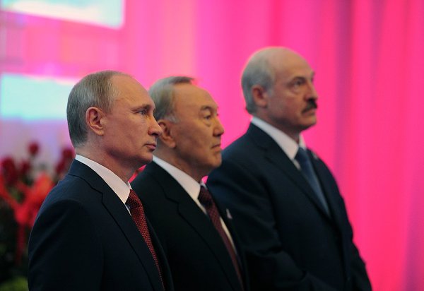 МИД Белоруссии уточнил, что Лукашенко не подписывал Таможенный кодекс ЕАЭС.Президент Белоруссии ...