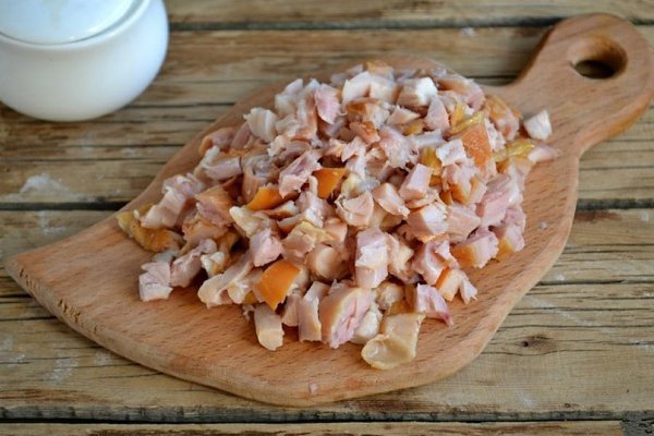 Салат с корейской морковкой и копченой курицей. Ингредиенты: Морковь по-корейски — 400 Грамм ... - 2