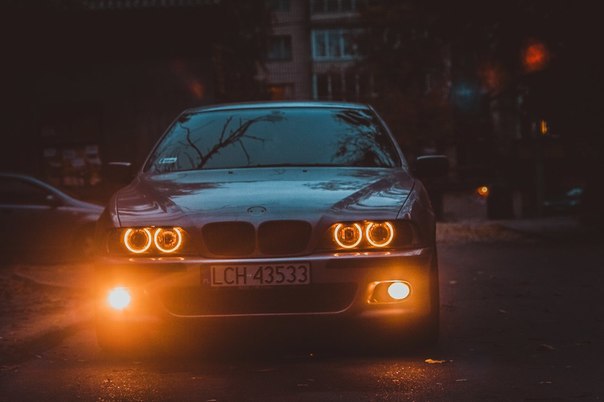 BMW (e39)