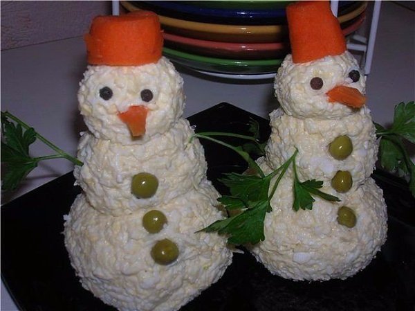 Топ-9 вкуснейших салатов к новогоднему столу.1) Салат