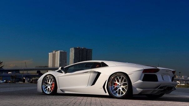 Lamborghini Aventador