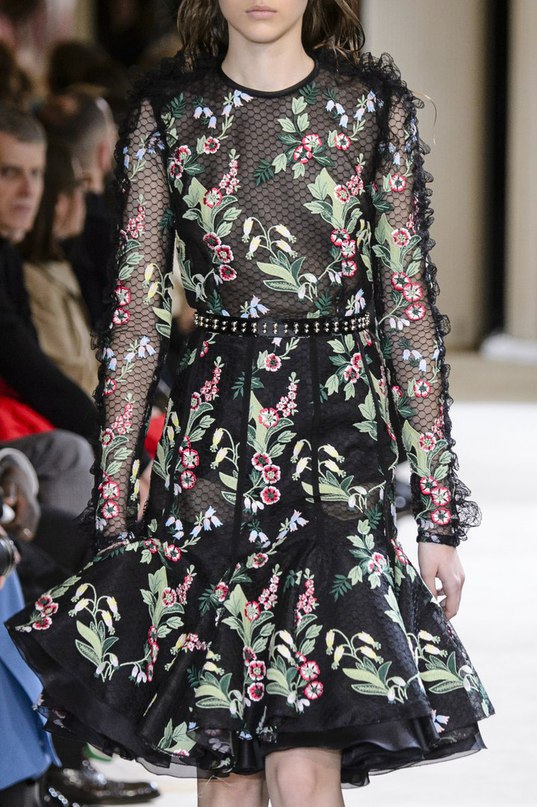 Giambattista Valli Fall 2017
