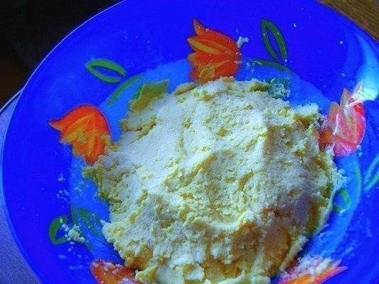 Сырные шарики жареные с чесноком.Сырные шарики — очень вкусное и популярное блюдо. Существует много ... - 3