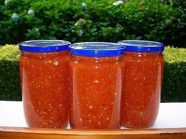 Аджика: 17 рецептов на любой вкус.АДЖИКА-15 кг помидоров, 1 кг сладкого перца, 16 штук горького ...