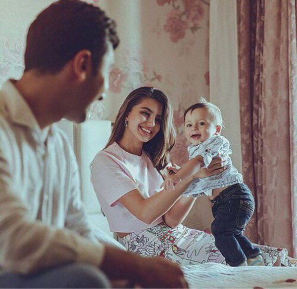 Семья – самое важное в жизни. У тебя могут быть удачные дни, могут быть отвратительные, но вечером ...
