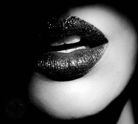   !      c,  ,   !   a!