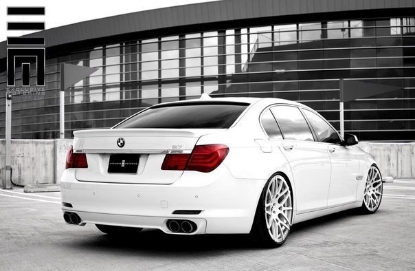 BMW 750Li - 8