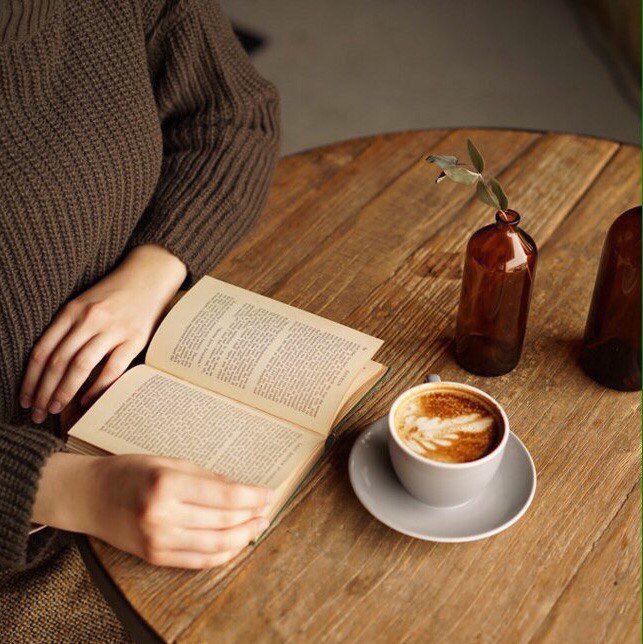 Нет, нет, книги не выложат вам сразу всё, чего вам хочется. Ищите это сами всюду, где можно, — в ...