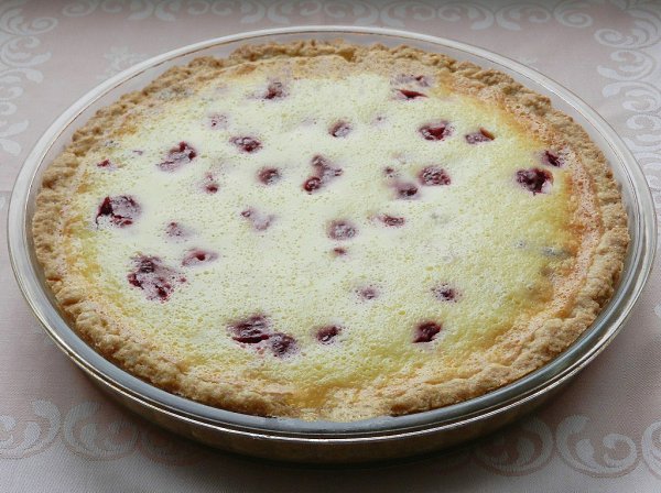 Песочный пирог со смородиной. Очень люблю пироги на нежном и рассыпчатом песочном тесте. Для таких ... - 8
