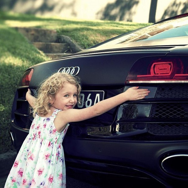 , ...   Audi A8...