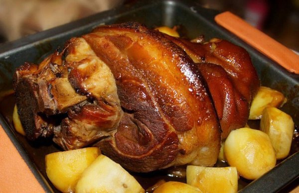 5 ВКУСНЕЙШИХ ВТОРЫХ БЛЮД. 1.Пьяная рулька. 2.Буженина по-домашнему 3.Котлетки с картошкой в ...