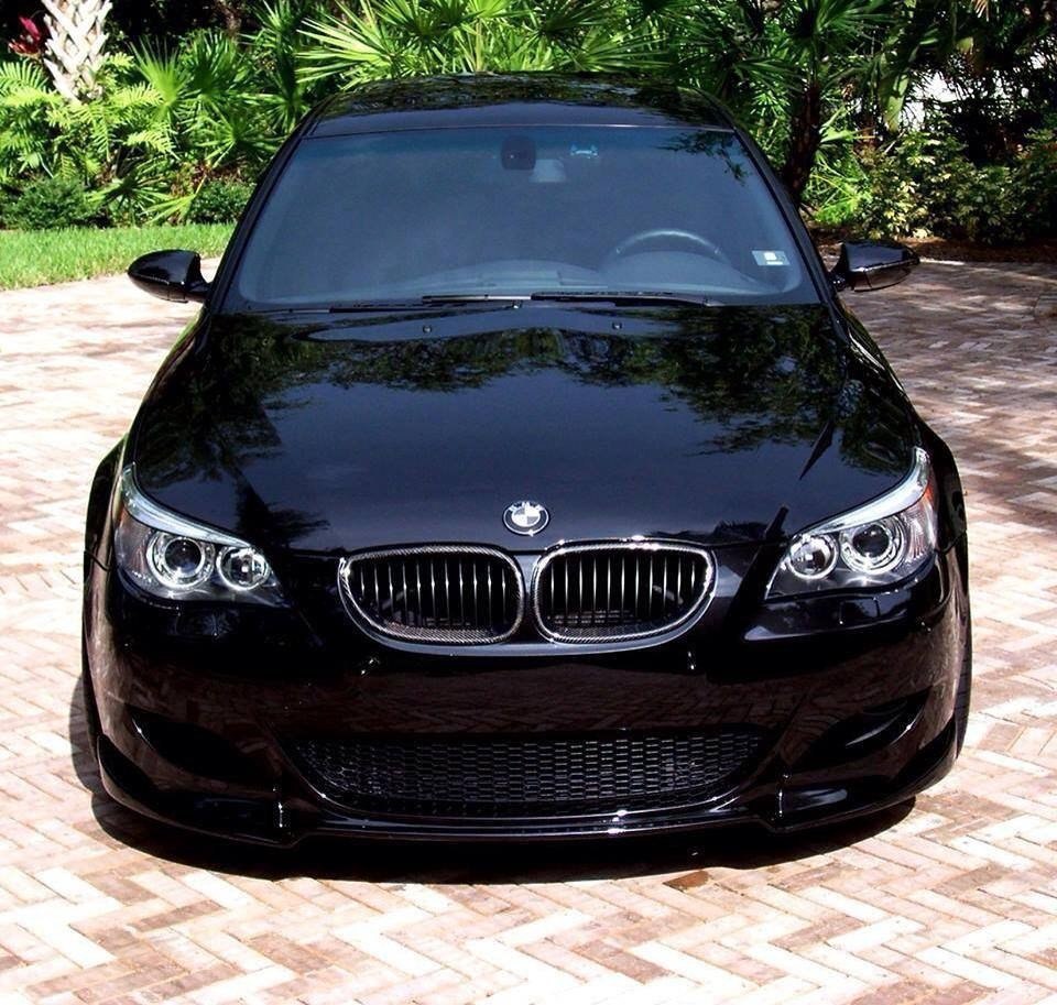  BMW M5 (E60)      - 4