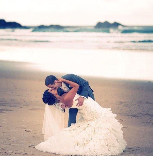 Идеальные отношения - это по-детски чистые чувства и по-взрослому серьёзные мечты....