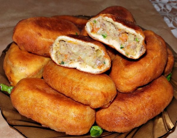 Жареные пирожки на кефире из дрожжевого теста, с куриной печенью и картофелем.Очень ... - 3