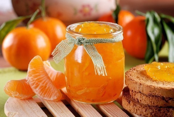 Рецепт ароматного варенья из мандаринов. Ингредиенты: - 1 кг мандаринов - 1 крупный апельсин - 1 кг ...
