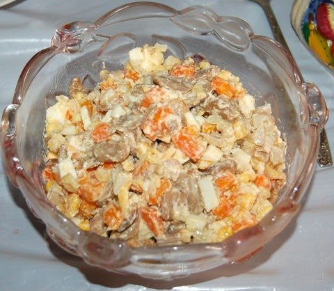 Салат с курицей и грибами.Для приготовления салата с курицей и грибами Вам понадобятся следующие ...