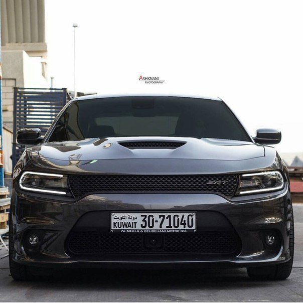 Dodge Charger SRT