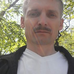 viktor, 50 , 