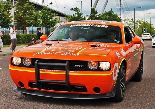 Dodge Challenger SRT-8 392