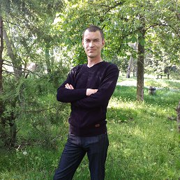 Ynus, , 42 