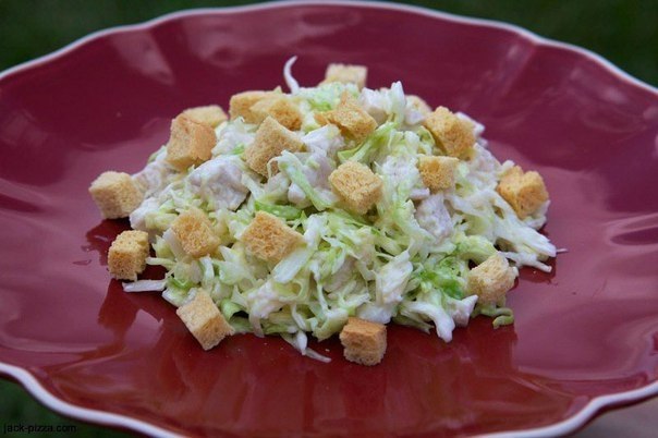 САЛАТ ИЗ СВЕЖЕЙ КАПУСТЫ С КУРИЦЕЙ .ИНГРЕДИЕНТЫ: Филе куриных грудок, отварное — 500 г Белокочанная ...